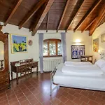 Casa Nel Bosco Montegrino Valtravaglia