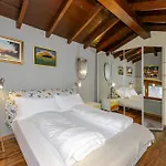 Casa Nel Bosco ヴィラ Montegrino Valtravaglia