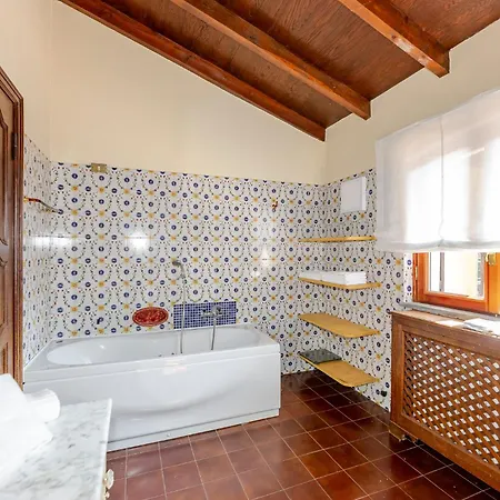 Vila Casa Nel Bosco Montegrino Valtravaglia