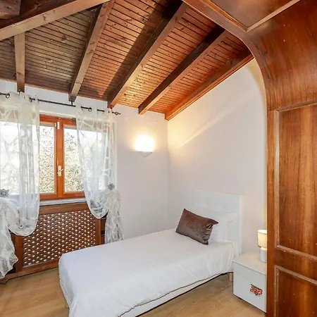 Casa Nel Bosco Vila *
