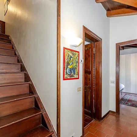 Vila Casa Nel Bosco *