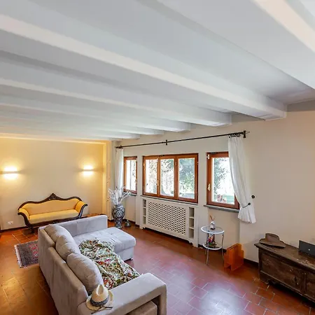 Casa Nel Bosco Villa