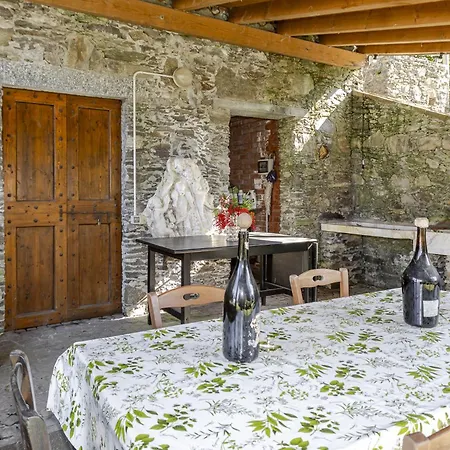 Casa Nel Bosco * Montegrino Valtravaglia