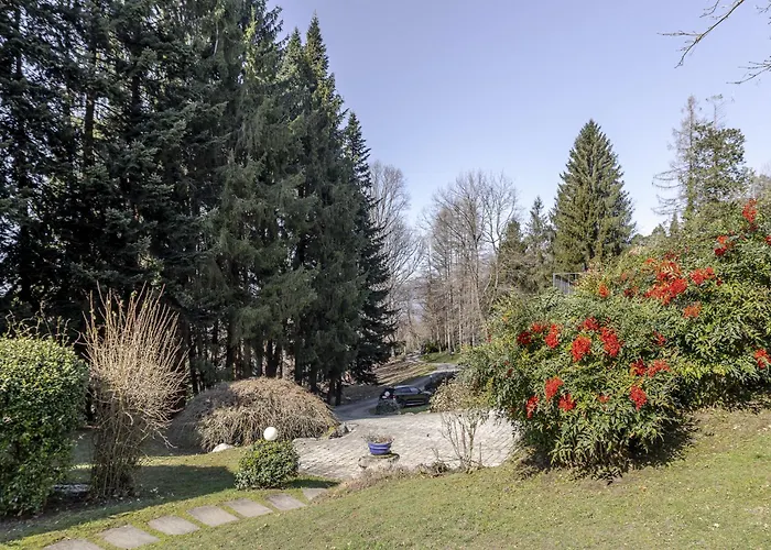 빌라 Casa Nel Bosco *